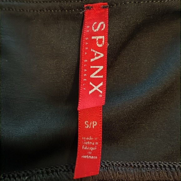 Spanx Faux Leather Moto Style Pull On Size S/P - Picture 10 of 16
